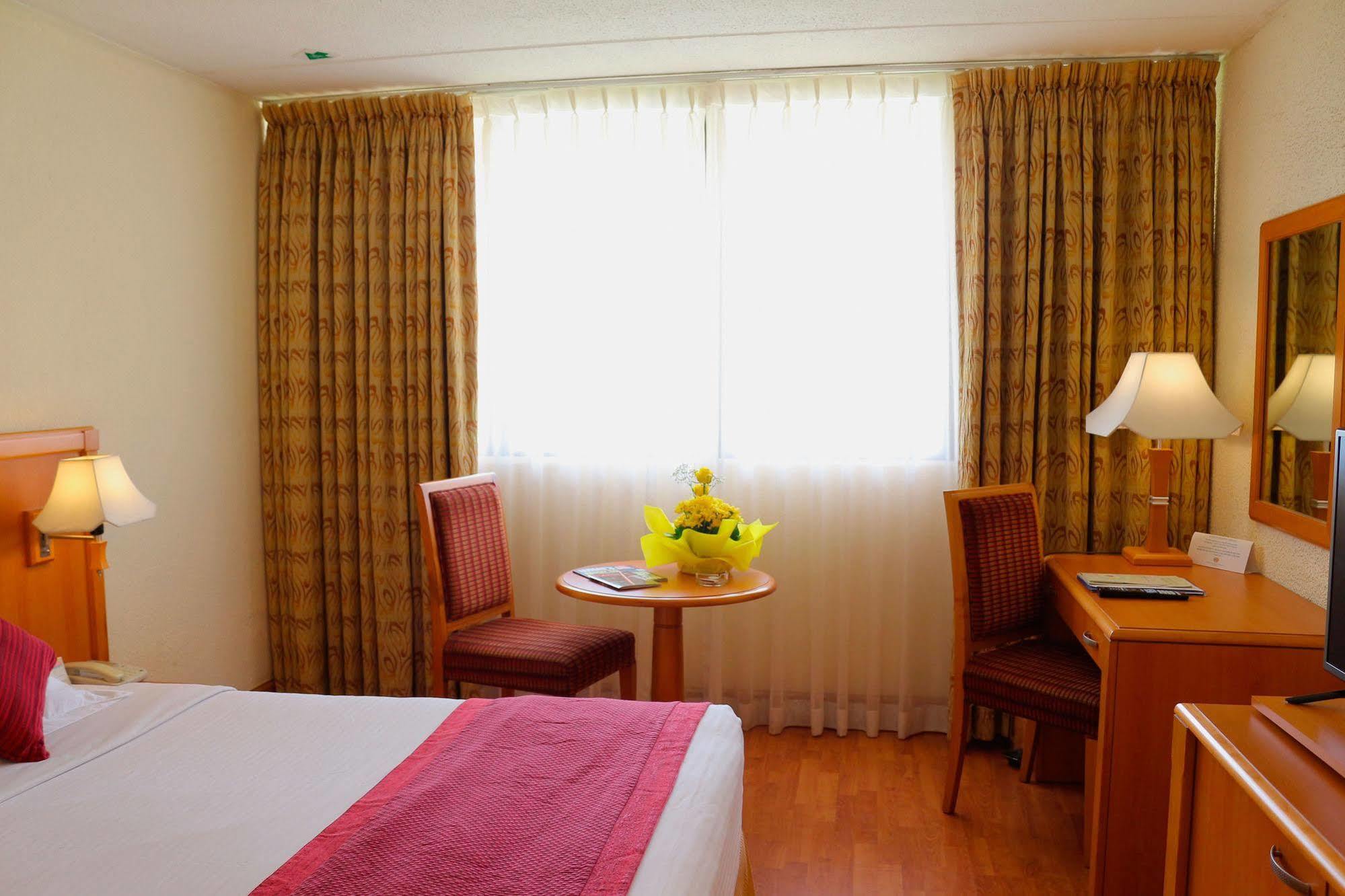 Lou'Lou'A Beach Resort Sharjah Buitenkant foto
